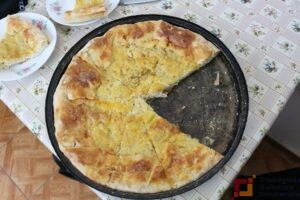 “Vasillopita” nga gruri i thërmuar në heromillo. Foto Biant Cami