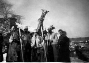 Arapët e Polenës, 1955.